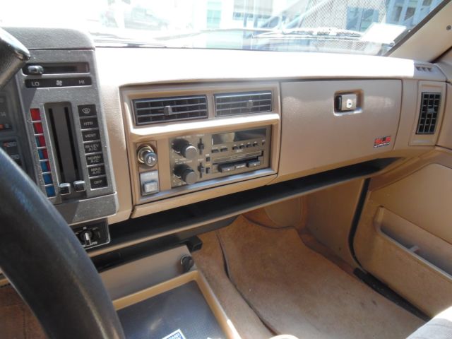 1994 GMC Jimmy SLT - photo 10