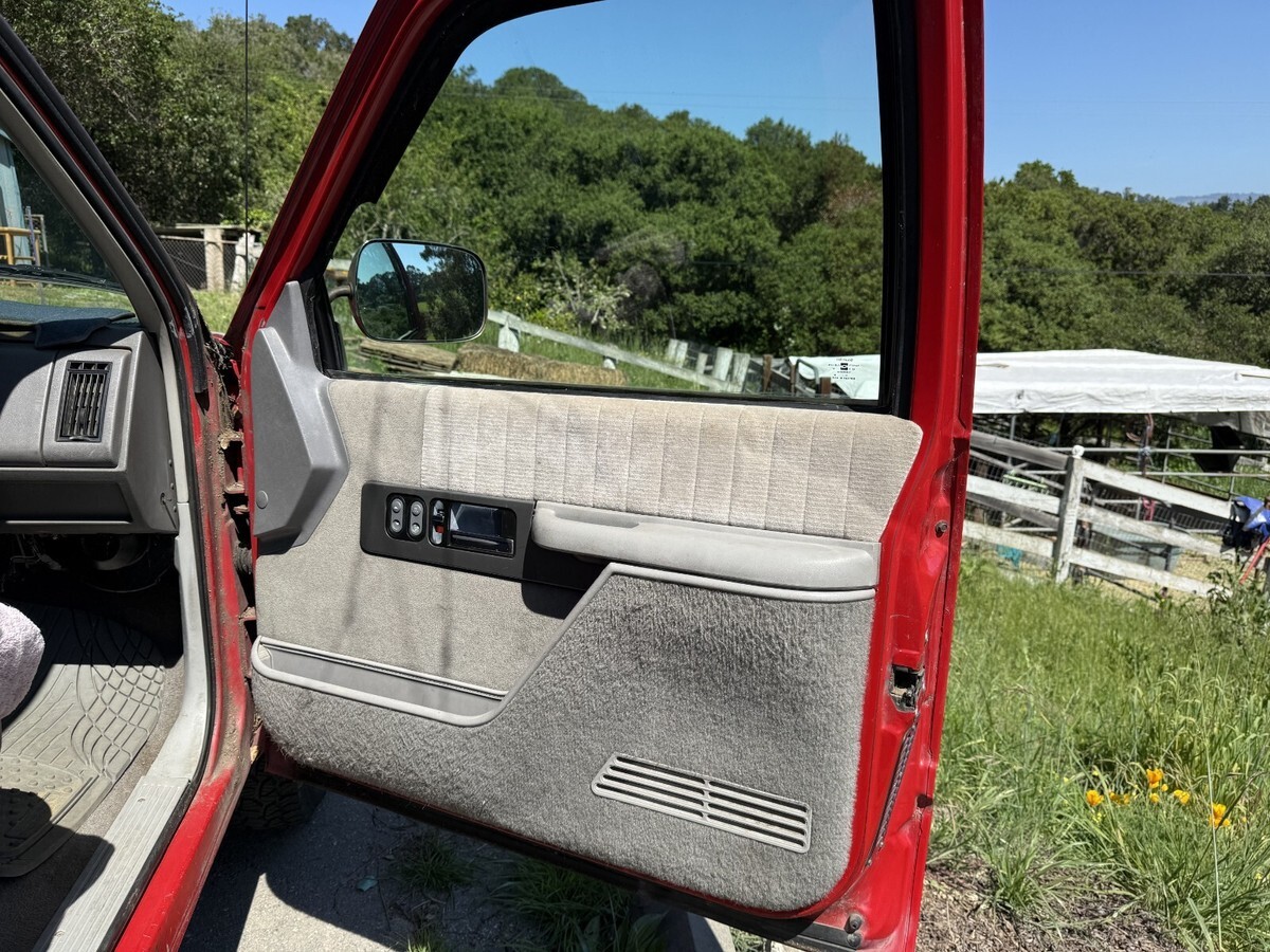 1994 GMC K1500 - photo 9