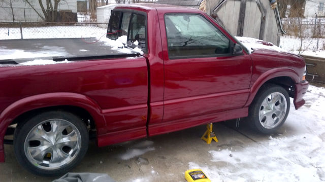 1994 GMC pickup ready for sbc ready for 350 trans rolling 1994 Chevrolet S-10