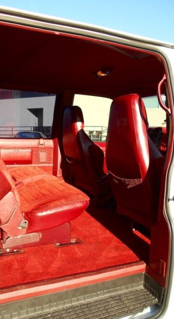 1994 GMC Safari - photo 12