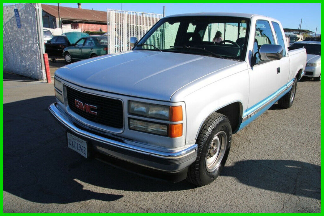 1994 GMC Sierra 1500 SLE Pickup Automatic 6 Cylinder NO RESERVE 1994 GMC Sierra 1500 SLE