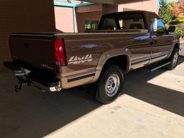 1994 GMC Sierra 2500 SLE 2500 Regular Cab Long Bed 4x4 Low Miles - photo 3