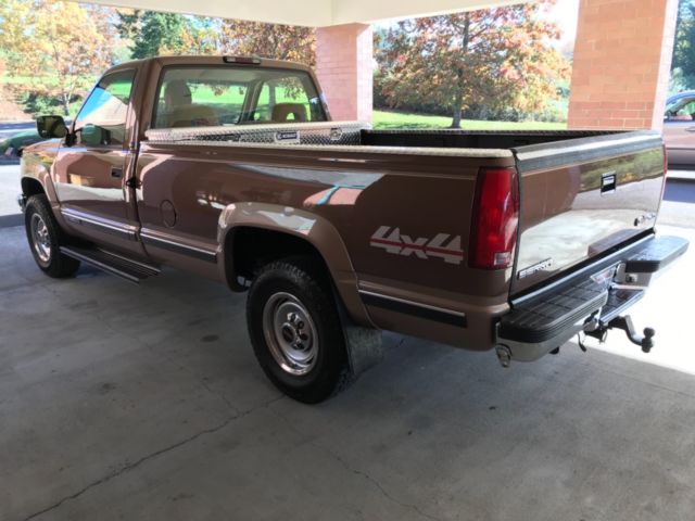 1994 GMC Sierra 2500 SLE 2500 Regular Cab Long Bed 4x4 Low Miles - photo 6
