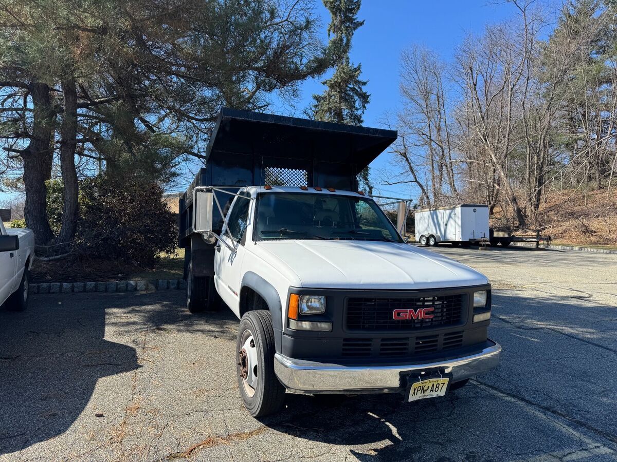 1994 GMC Sierra 3500 - photo 2