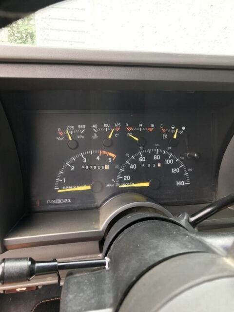 1994 GMC Sierra 1500 SLE 4WD Standard Cab LB - photo 9