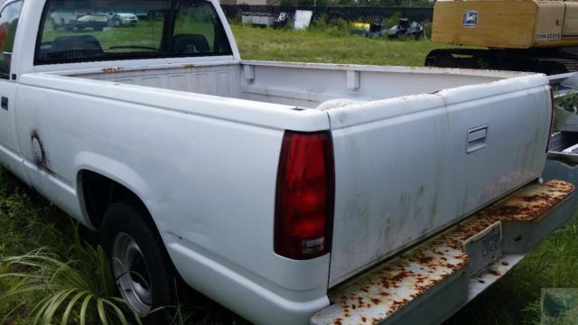 1994 GMC Sierra 1500 SL Reg. Cab 6.5-ft. Bed 2WD - photo 4