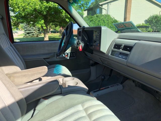 1994 GMC Sierra 1500 2-Door Pickup Truck - photo 10