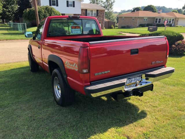 1994 GMC Sierra 1500 2-Door Pickup Truck - photo 4