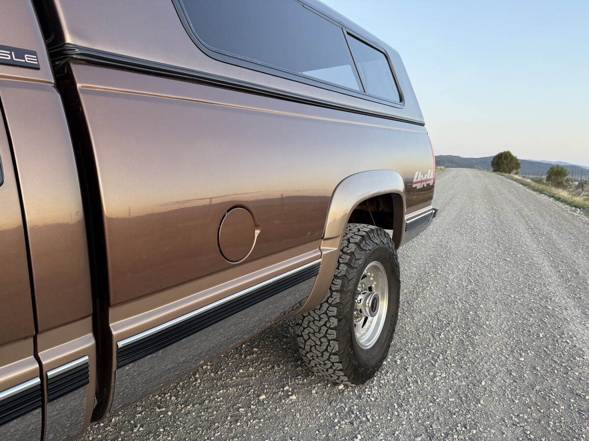 1994 GMC Sierra K2500 - photo 10