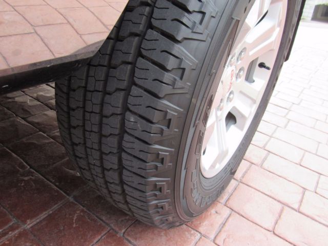 1994 GMC Sierra 1500 Short Wide 4x4 - photo 10