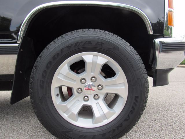 1994 GMC Sierra 1500 Short Wide 4x4 - photo 13