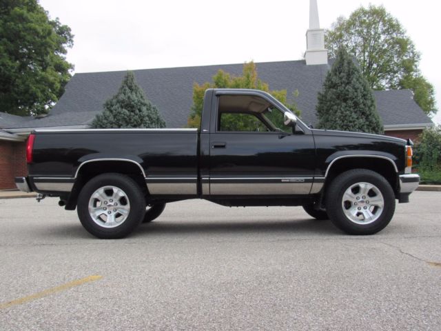 1994 GMC Sierra 1500 Short Wide 4x4 - photo 5