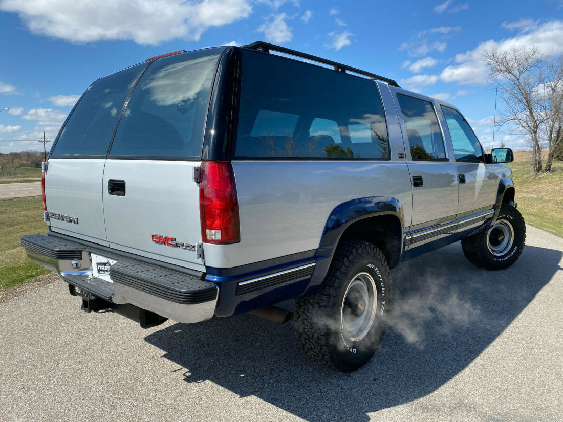 1994 GMC Suburban , K2500, 7.4L EFI V8, Auto, Nevada Rust Free - photo 6