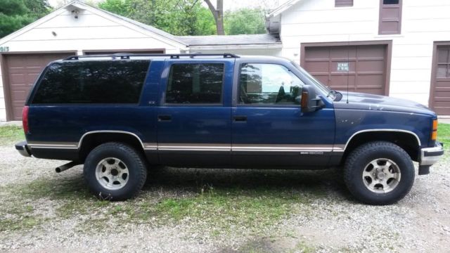 1994 GMC Suburban SLE - photo 3