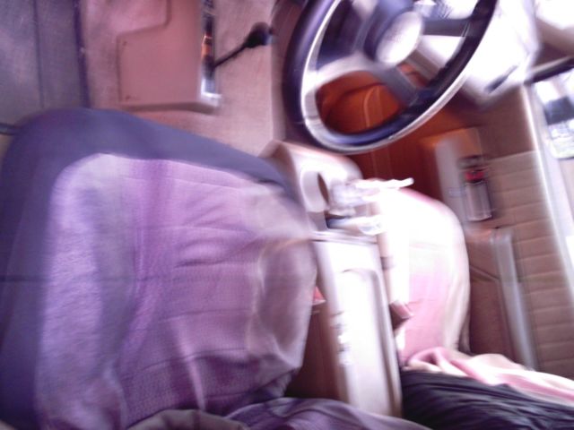 1994 GMC Suburban SLE - photo 8