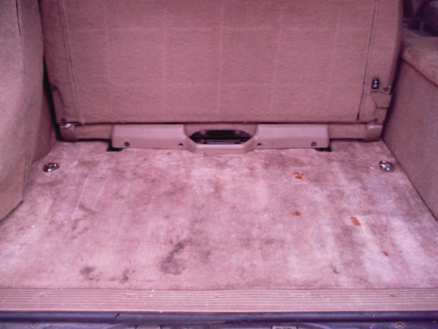 1994 GMC Suburban SLE - photo 9