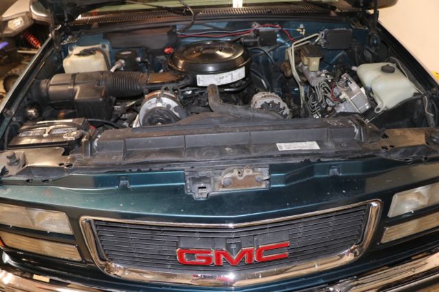 1994 Chevrolet Suburban SLE - photo 11