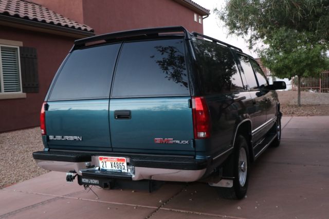 1994 Chevrolet Suburban SLE - photo 8