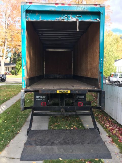 1994 GMC TOPKICK BOX TRUCK 22' - photo 6