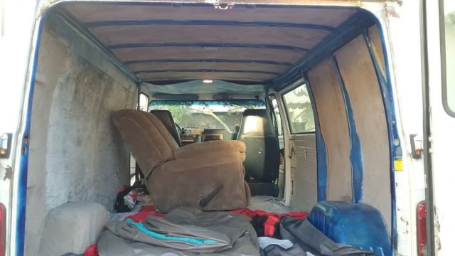 1994 GMC Other Vandura Standard Cargo Van 3-Door - photo 4