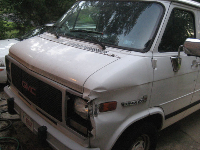 1994 GMC P25/P2500 Van - photo 4
