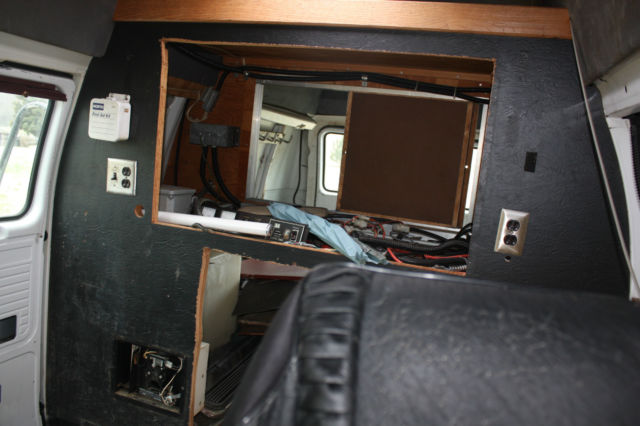 1994 GMC Vandura 3 door - photo 11
