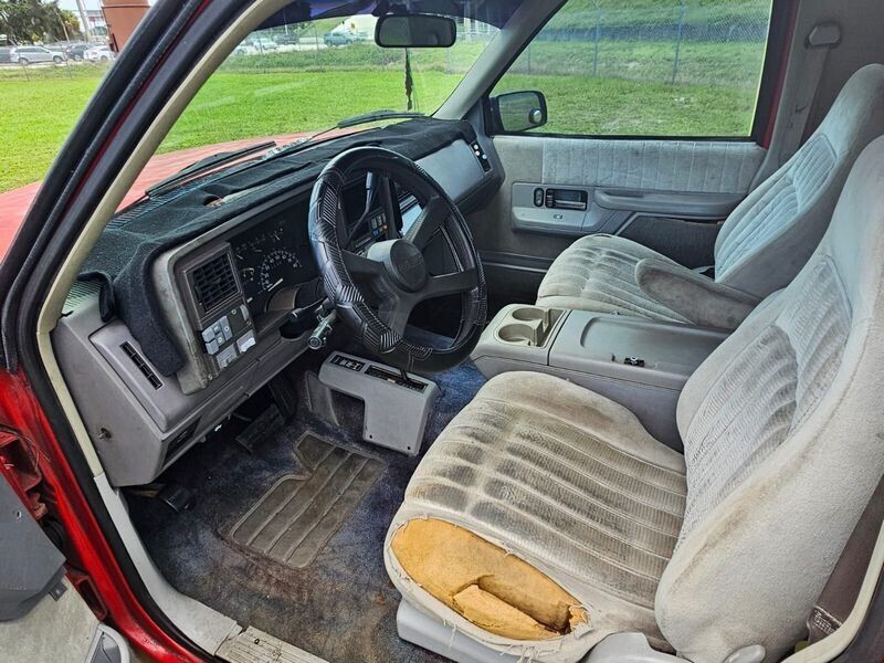 1994 GMC Yukon - photo 8