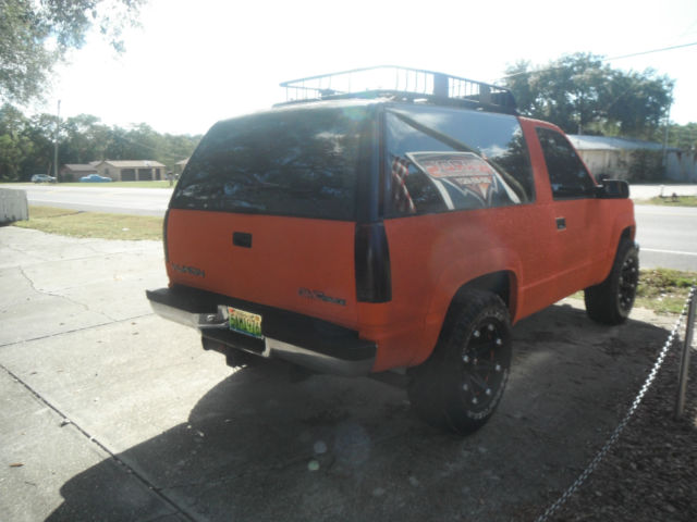 1994 GMC Yukon SLE Sport Utility 2-Door - photo 5