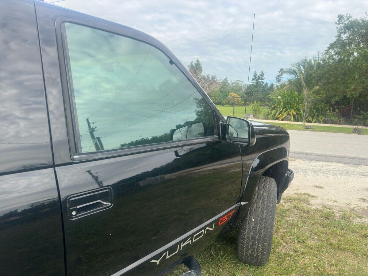 1994 GMC Yukon - photo 11
