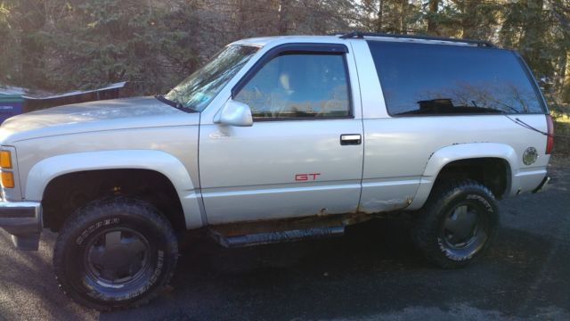 1994 GMC Yukon GT - photo 2
