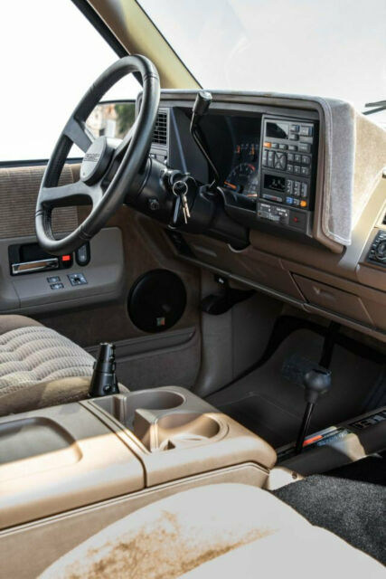 1994 GMC Yukon K1500 4WD - photo 12