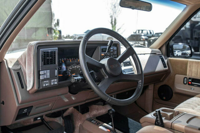 1994 GMC Yukon K1500 4WD - photo 2