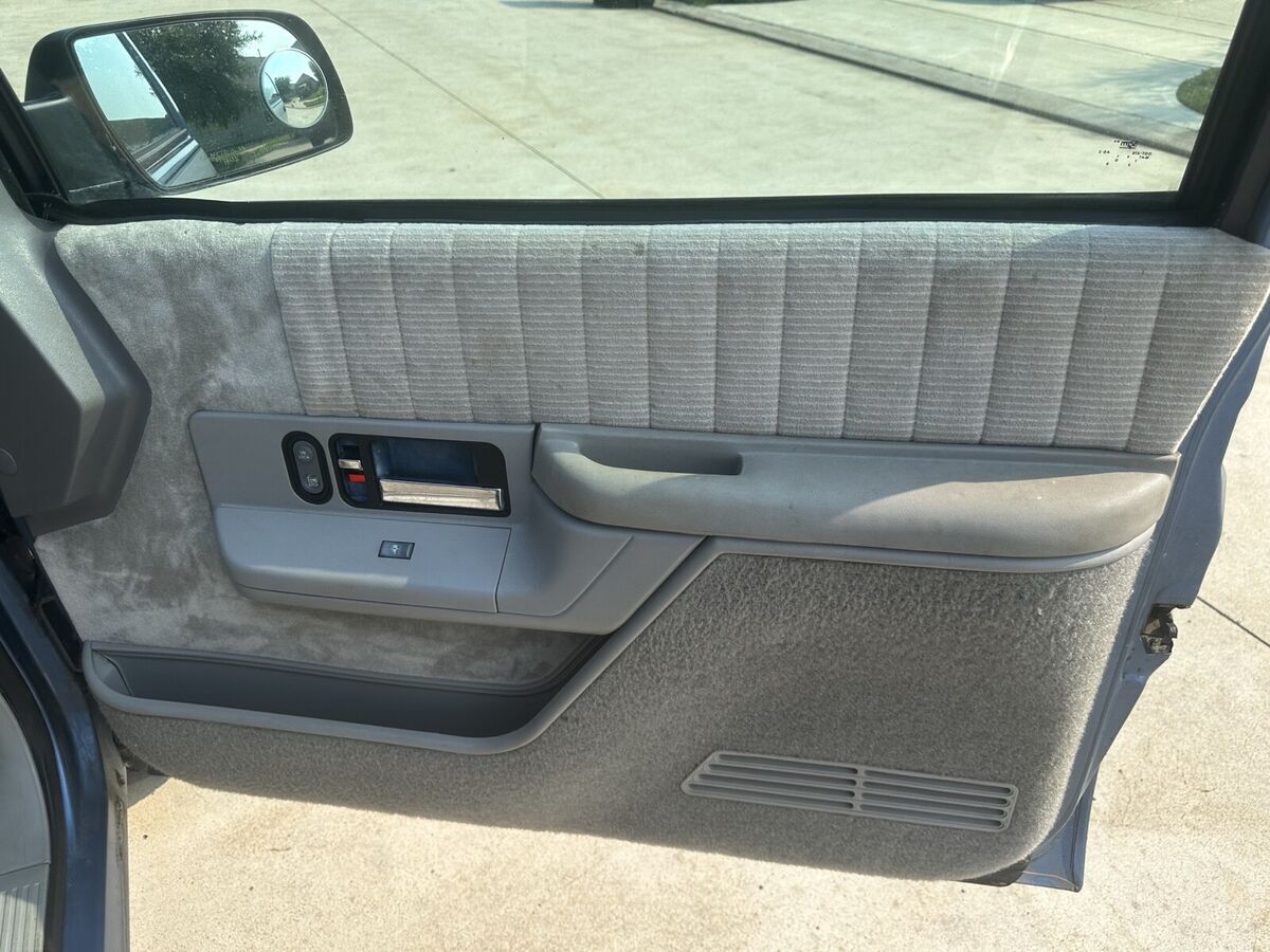 1994 GMC Yukon - photo 11