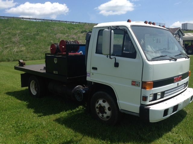 1994 GMC W-4 Series Diesel W-4 - photo 2