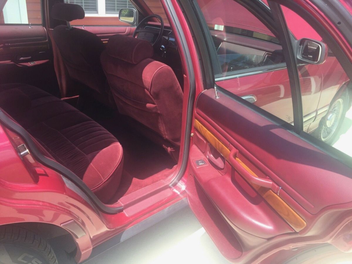 1994 Mercury Marquis Plush Cloth - photo 12