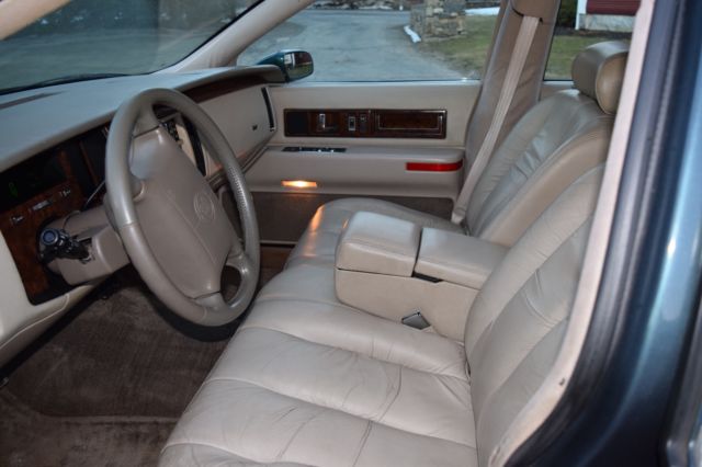 1994 Cadillac Fleetwood Brougham - photo 8