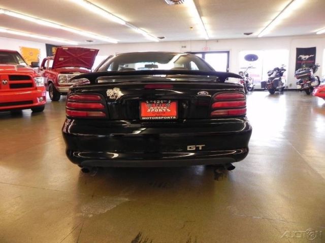 1994 Ford Mustang GT - photo 7