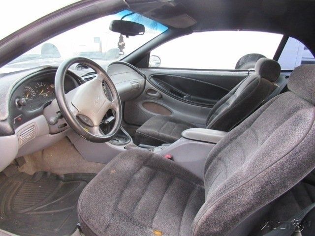 1994 Ford Mustang GT - photo 6