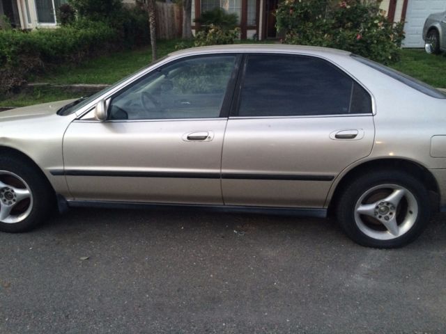 1994 Ford Mustang - photo 2