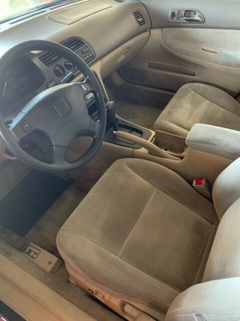 1994 Honda Accord - photo 4