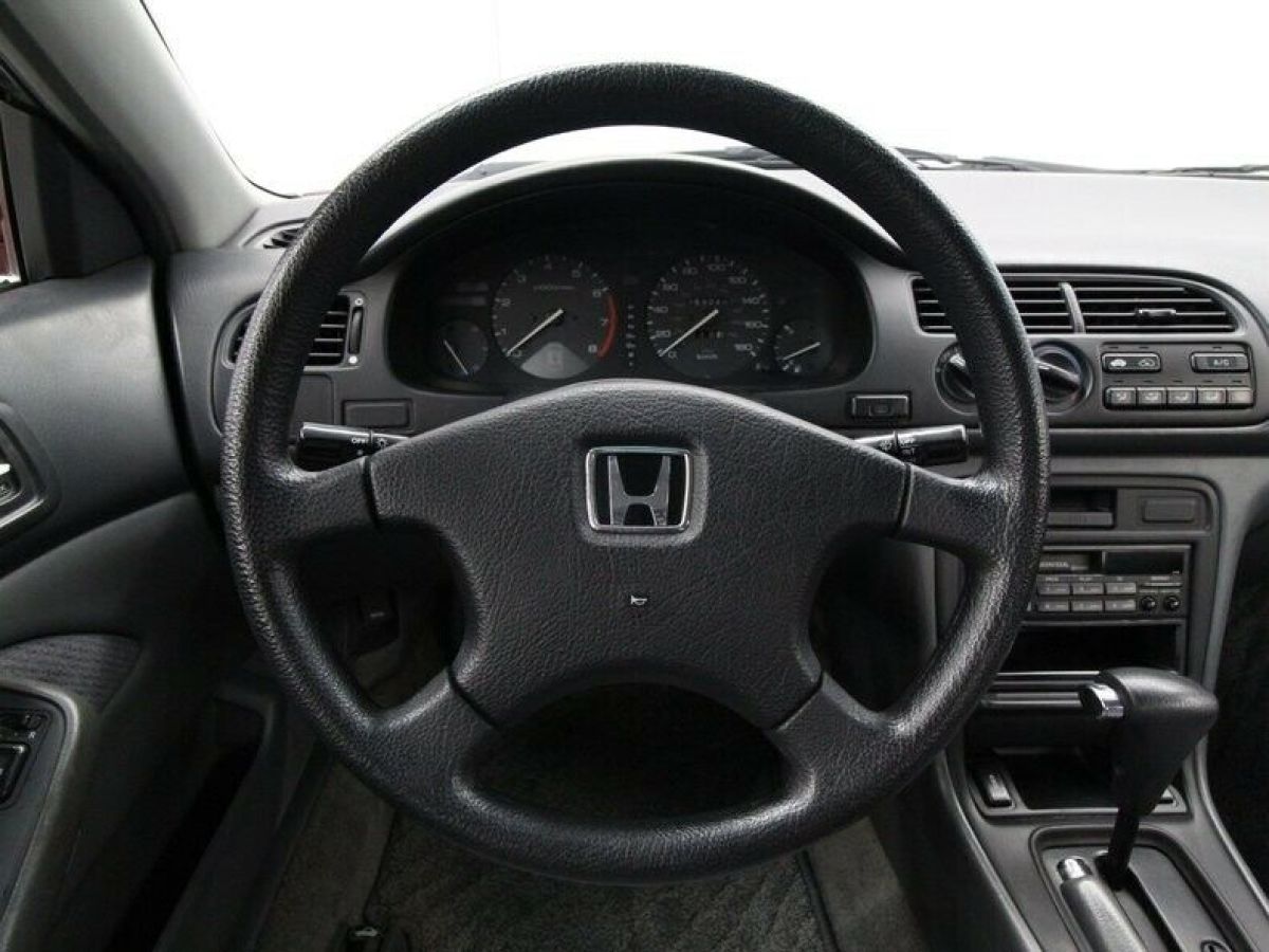 1994 Honda Accord 2.2Vi US - photo 10