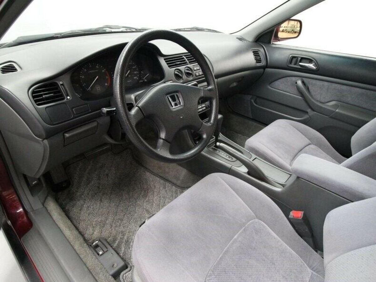 1994 Honda Accord 2.2Vi US - photo 9