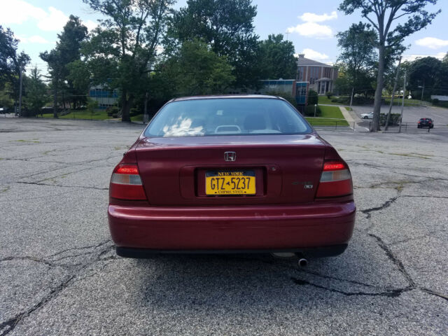 1994 Honda Accord LX - photo 4