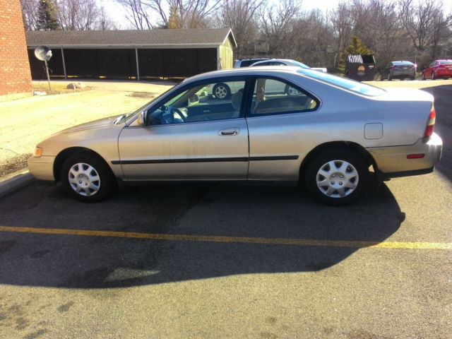 1994 Honda Accord lx - photo 6