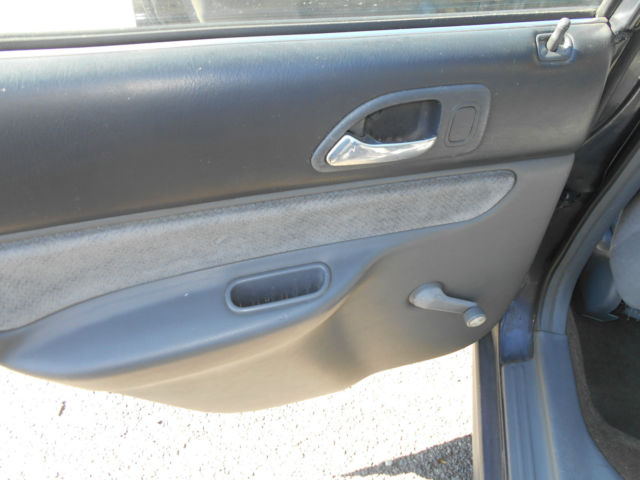 1994 Honda Accord DX Sedan 4-Door - photo 12