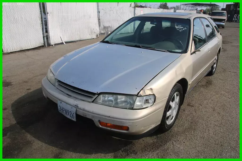 1994 Honda Accord EX 2.2 L 4 Cylinder Automatic NO RESERVE 1994 Honda Accord EX