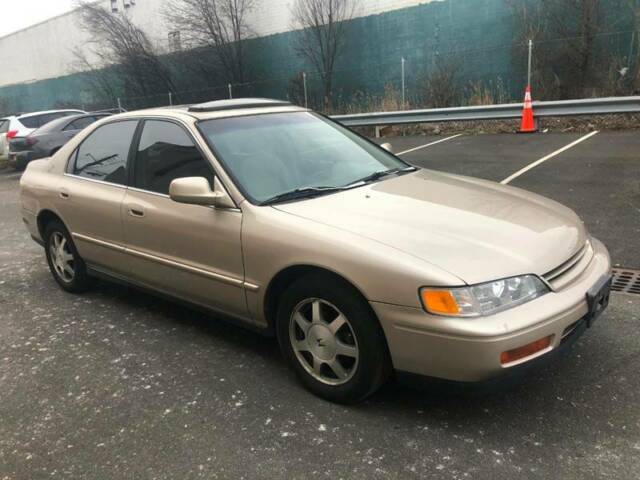 1994 Honda Accord EX 4dr Sedan - photo 7