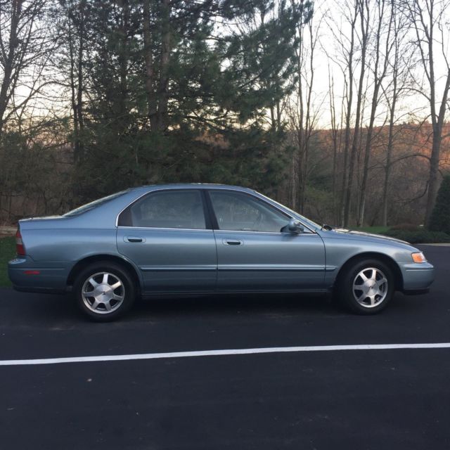 1994 Honda Accord EX Sedan 4-Door - photo 7