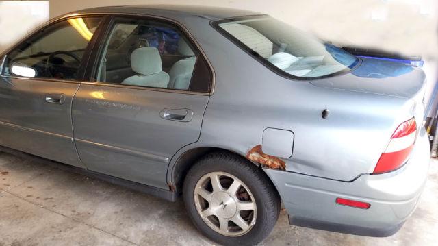 1994 Honda Accord EX Sedan 4-Door - photo 3