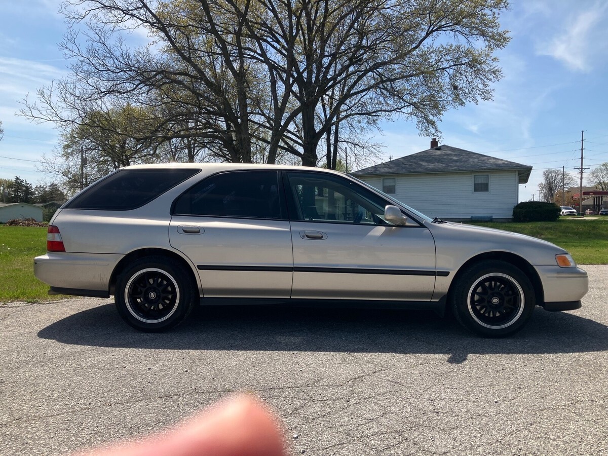 1994 Honda Accord - photo 4